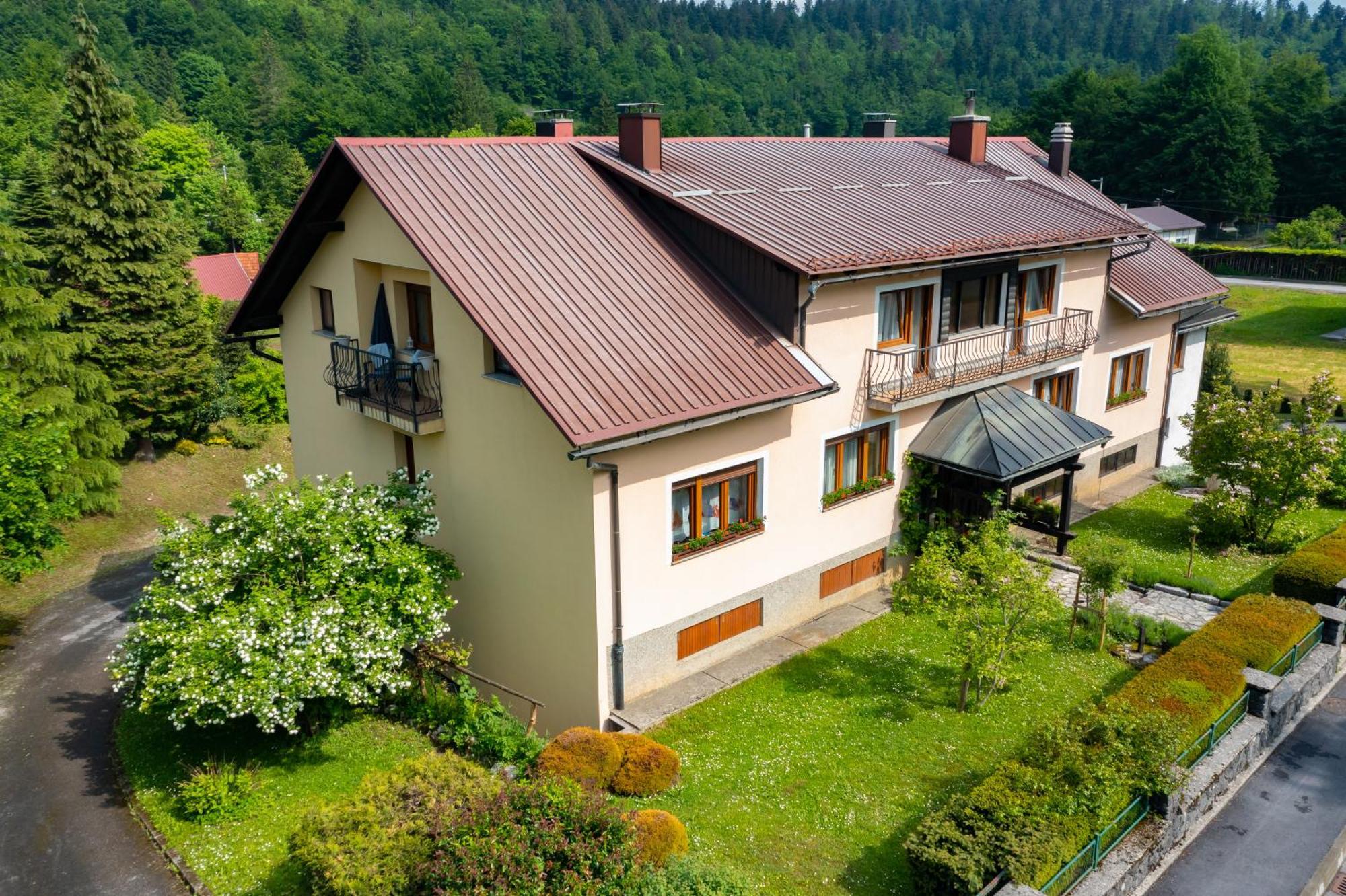 Apartmani Gruzdovo Delnice Luaran gambar